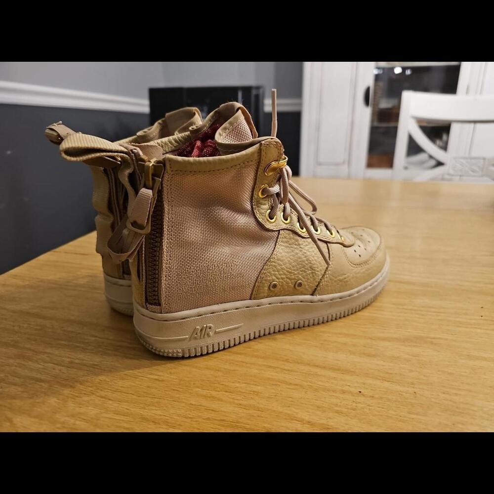 Nike SF Air Force 1 Mid Boots Shoes AA3966-200 Mushroom Women’s Sz 7 - Picture 5 of 10